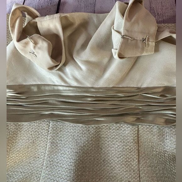 Kay Unger Cream Gold Tweed Silk Bodice Dress with Matching Silk Lined Jacket 10 - Picture 6 of 15
